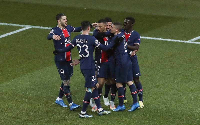 前热火助教爆料莱利曾威胁某超级球星：宁可以交易你也不解雇他（前热火助教称莱利曾放话给某超级球星：宁可把你交易走也不解雇他）