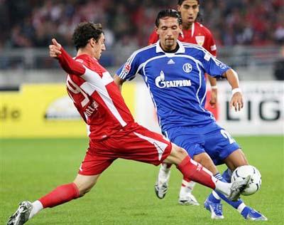 NBA交易市场最新动态：骑士完成引援,（骑士敲定新援：NBA交易市场新动向）