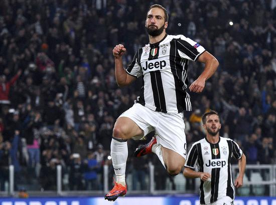 马德里打响榜首大战!数据：皇马或2-1笑傲德比（马德里德比上演榜首之争 预测皇马2-1小胜）