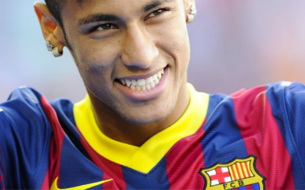 武汉三镇刚官宣邓涵文离队，就引发哄抢，三大热门下家各有胜算！（武汉三镇官宣邓涵文离队引爆争抢，三大热门下家各显胜算）