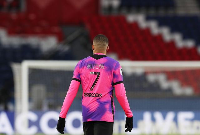 大卫-路易斯：最大遗憾是没和巴黎拿欧冠；恩里克是我的榜样（大卫-路易斯：未能随巴黎夺欧冠是我最大遗憾，恩里克是我榜样）