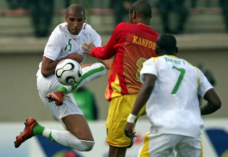 篮球湖人替补球员获得更多出场时间（湖人替补获更多上场机会）