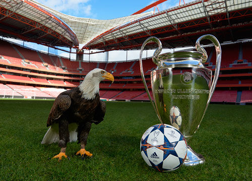 沃尔夫斯堡vs柏林联合：埃里克森、马耶尔首发，郑优营、容诺夫出战（沃尔夫斯堡对柏林联合：埃里克森、马耶尔先发，郑优营与容诺夫出场）