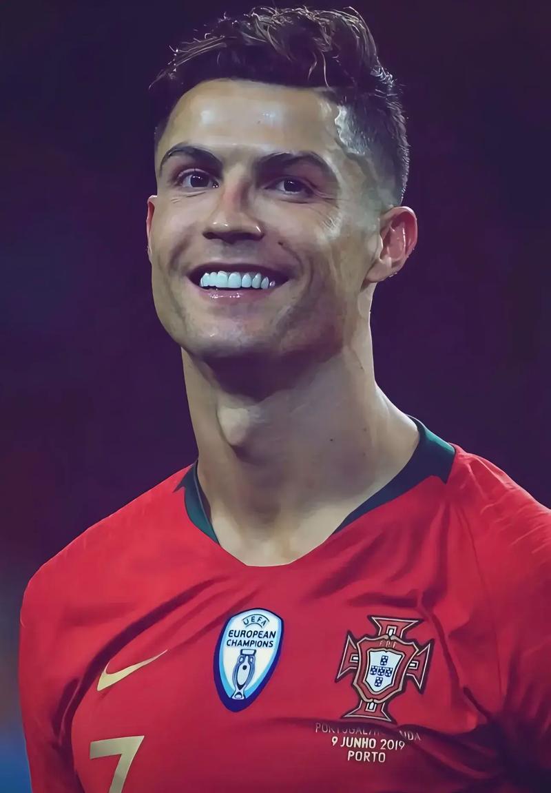 卡佩罗谈米兰德比：国米实力更强，但莱奥的状态将会决定战局（卡佩罗评米兰德比：国米占优，莱奥状态或成胜负手）