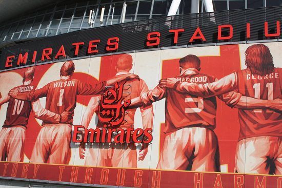 记者：云南玉昆接触的上海希望之星非蒯纪闻，目标为国产中锋（记者：云南玉昆接洽的“上海希望之星”不是蒯纪闻，目标锁定本土中锋）