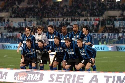 意媒：布雷默和鲁加尼今日参与全队合练，弗拉霍维奇在旁观看（意媒：布雷默、鲁加尼今日随队合练，弗拉霍维奇在场边观战）